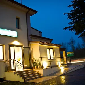 Main Street Hotel